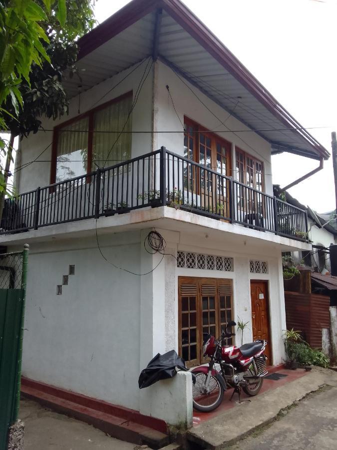 Trinish Homestay Hatton Esterno foto