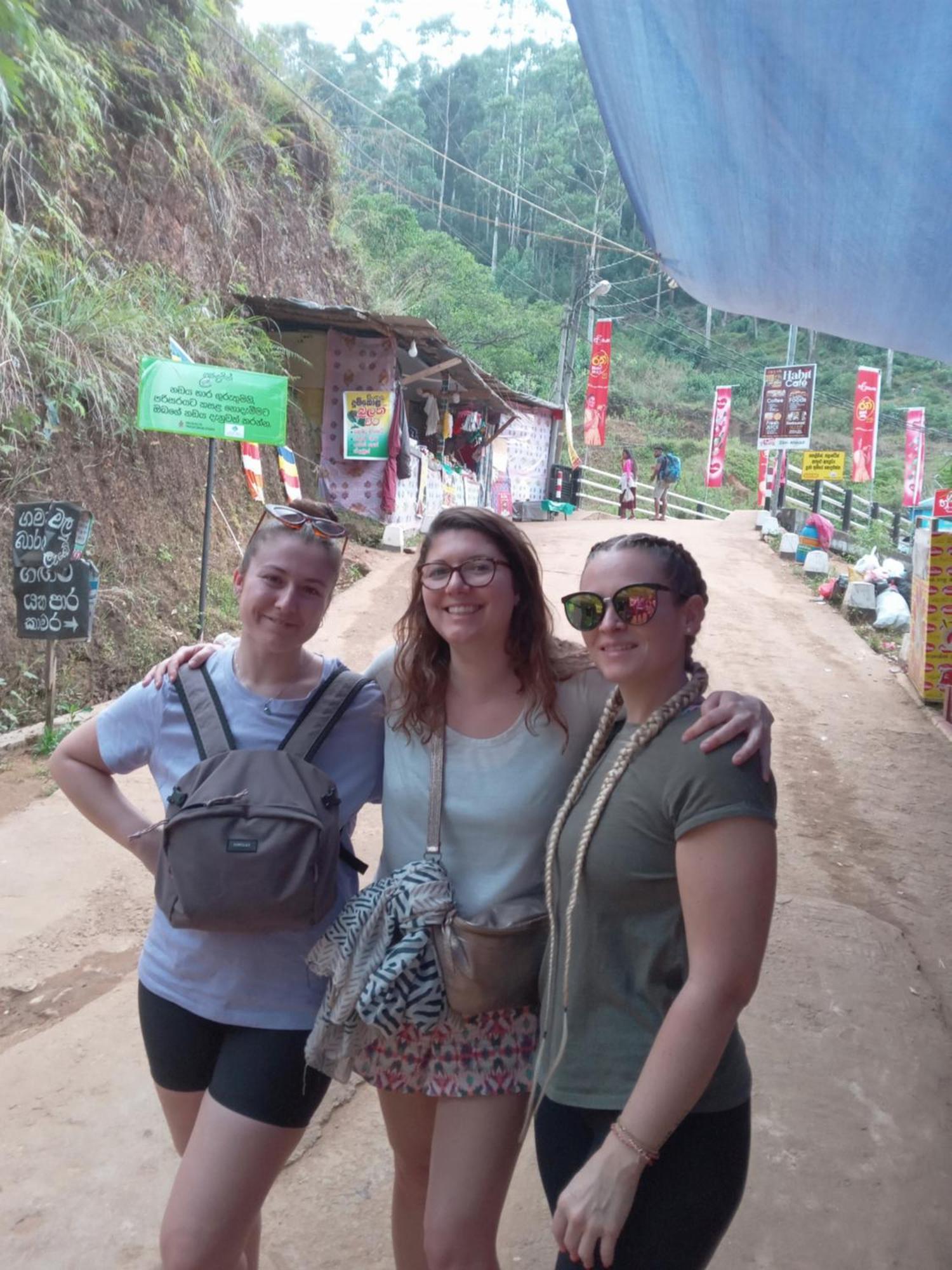 Trinish Homestay Hatton Esterno foto