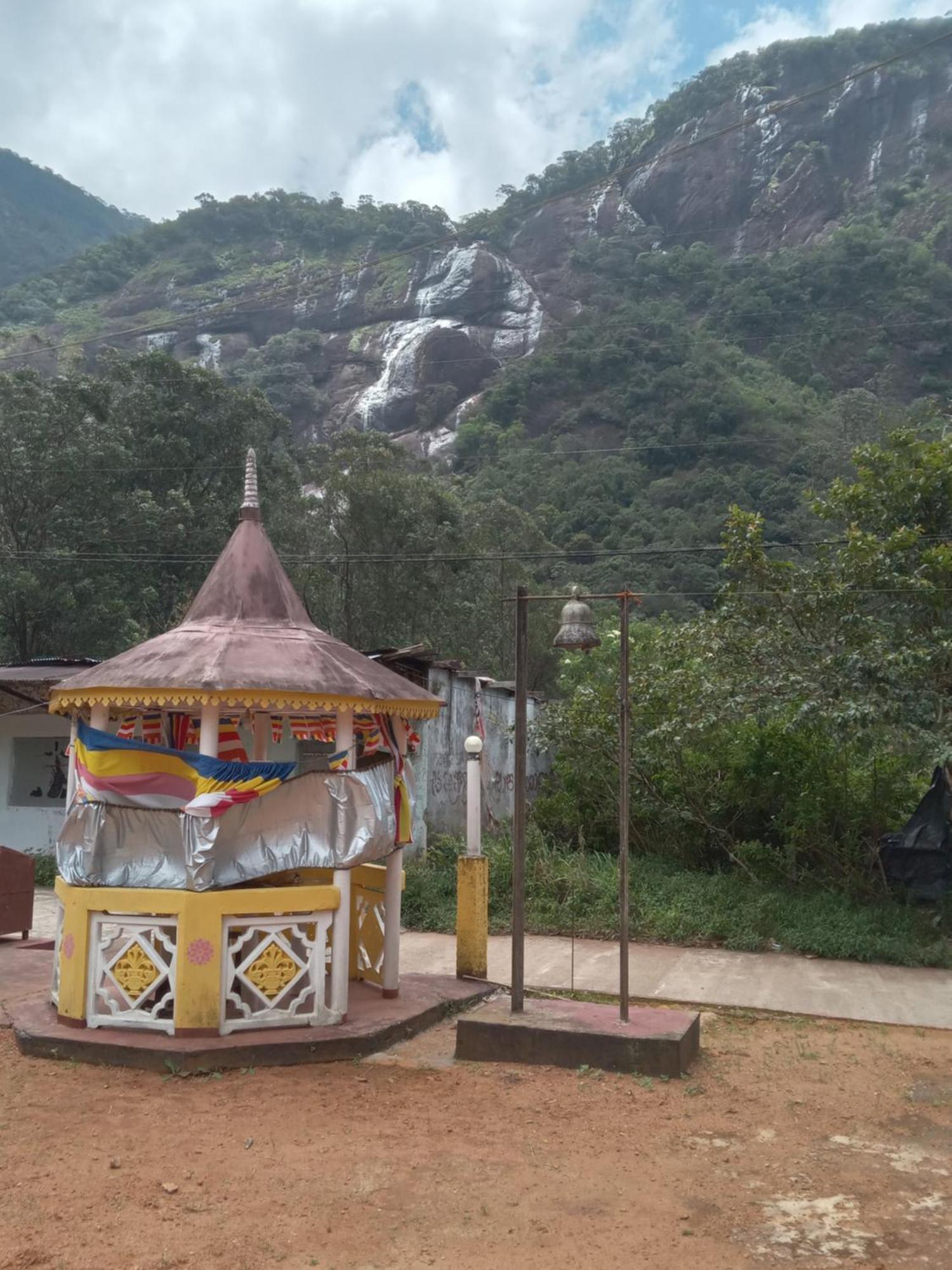 Trinish Homestay Hatton Esterno foto