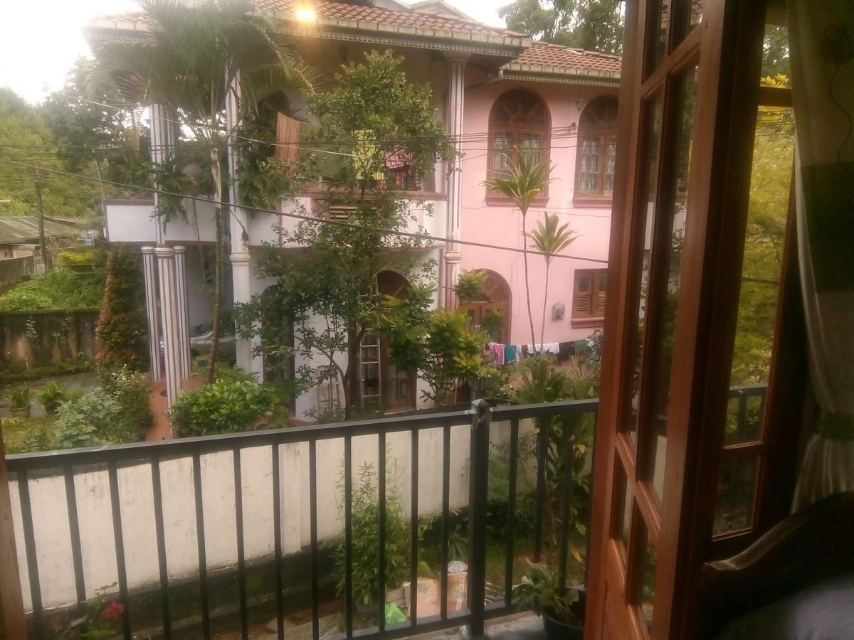 Trinish Homestay Hatton Esterno foto