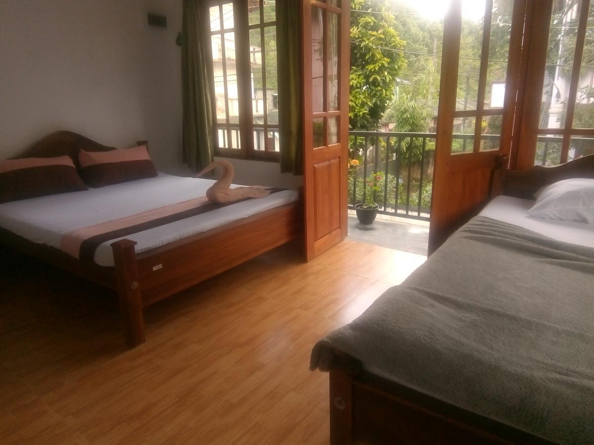 Trinish Homestay Hatton Esterno foto